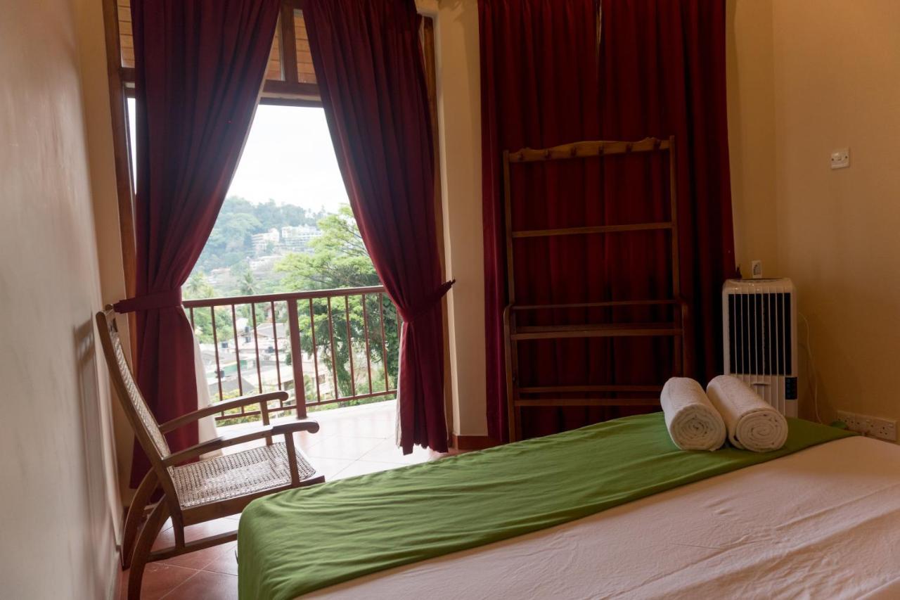 Aronka Homestay Kandy Dış mekan fotoğraf