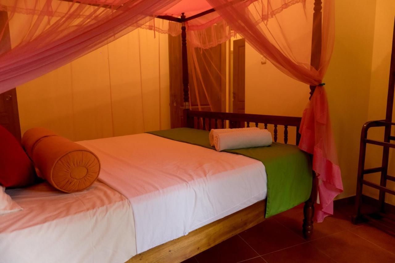 Aronka Homestay Kandy Dış mekan fotoğraf